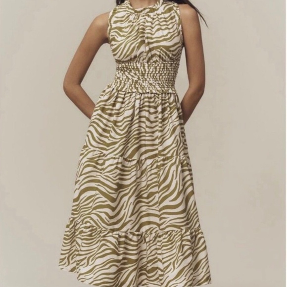 Anthropologie Dresses & Skirts - NWT Anthropologie Sleeveless Poplin Smocked MIDI Dress Size S